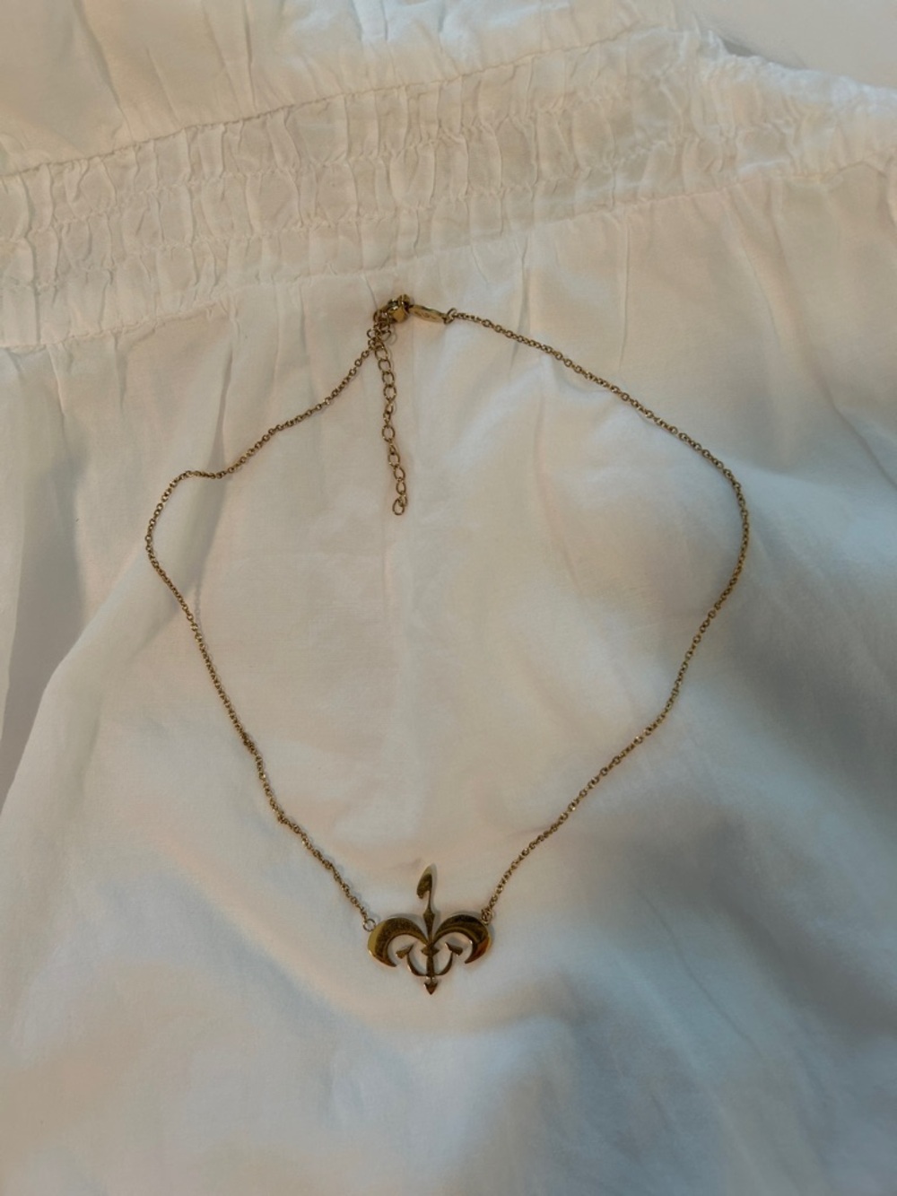 Padme Amidala Her Universe necklace Star Wars